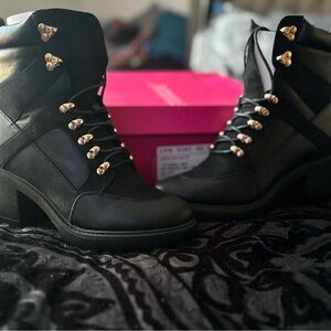 Elegant Black Women's Booties